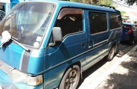 Nissan carvan (Escapade)