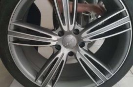 Audi q7 rims and tires