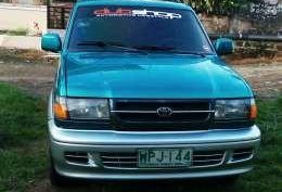 Toyota Revo Sr manual gas 7k 1.8efi