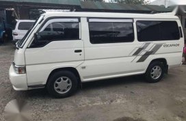 Nissan Escapade 2009 White Manual Diesel