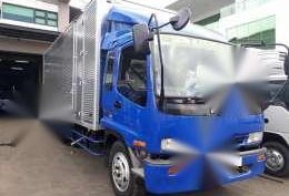 Isuzu elf nkr npr freezer refrigerated van refvan reefer japan surplus