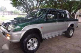 2001 Mitsubishi Strada L200 TDIC 4x4 top of the line