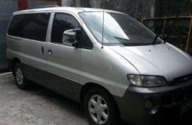 1998 Hyundai Starex van
