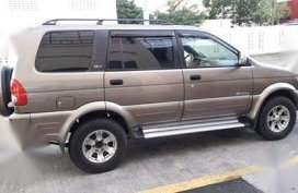 isuzu crosswind