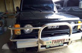 Isuzu Trooper 1996 Black MT For Sale