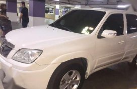 Mazda Tribute 2009 White For Sale