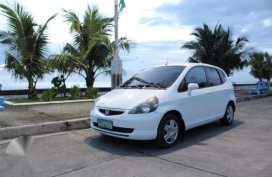 Honda Jazz 1.2l White AT For Sale