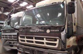 Isuzu Giga 10w Wingvan Cargo and More