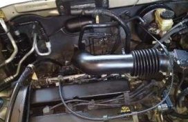 Ford Escape 2003 XLS 2.0