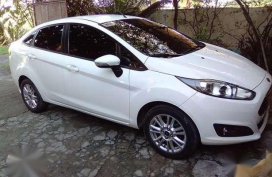 2015 Ford Fiesta Automatic White For Sale