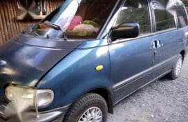 Nissan Serena Blue MT 2000 For Sale