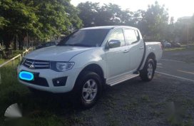 Mitsubishi Strada 2012 GLX V White 