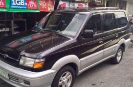 Toyota Revo Sport Runner 1.8 EFI