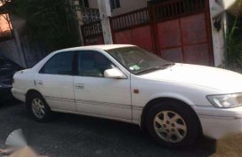 Toyota Camry 2000 Model - White