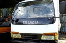 Isuzu Elf Giga Closed Van Single Tire