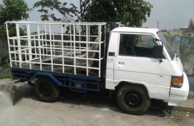 for sale Mitsubishi L300 2015