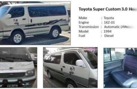 Toyota Super Custom 3.0 Hi-Ace Van