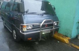 Mitsubishi l300 versa van 94 mdl