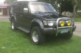 Mitsubishi Pajero 4m40 2.8 Black AT