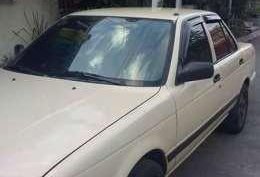 Nissan Sentra EXS 5-speed manual transmission