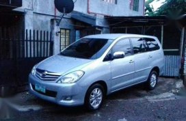 Toyota Innova 2012 2.5G AT