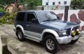 1990 mitsubishi pajero 3-dr MANUAL