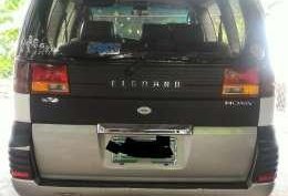 Nissan El Grand ( All mode 4x4)