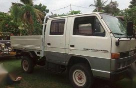 Isuzu elf double cab
