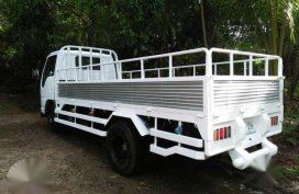 Isuzu elf dropside
