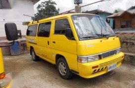 Nissan Urvan 2015 Yellow MT For Sale