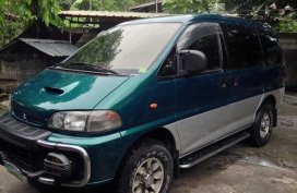 1996 Mtisubishi Space Gear - DELICA4x4