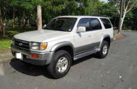 1997 Toyota 4Runner Limited 4WD White 