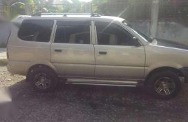 Toyota Revo Diesel MT 2001