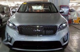 2017 All New Sorento CRDi AT 7str 2WD 20K Discount with LTO Free