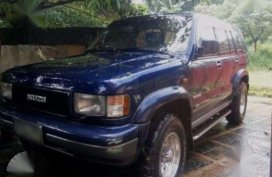  Isuzu Trooper Blue 1990 AT For Sale