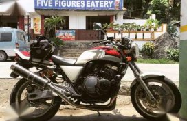 Honda CB400 Project Big One