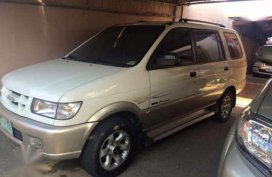 Isuzu Hi-Lander Crosswind XTO 2001 White 
