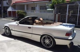 Bmw topdown convertible cabriolet 19 mags cabrio 318i not 320 325