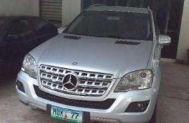 2011 mercedes benz ml 350 gasoline automatic Lexus pajero landcruiser