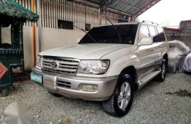 Toyota Land Cruiser V8 4X4 VXR White AT 