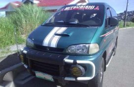 Mitsubishi spacegear Delica