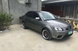 Fresh Kia Rio 2011 MT Gray For Sale
