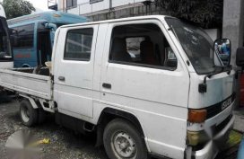 Isuzu elf double cab