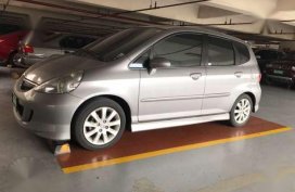 Honda Jazz 1.5 2007 AT Silver For Sale
