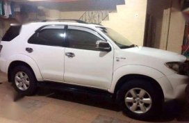 For Sale Toyota Fortuner 2010 2.7 G AT White 