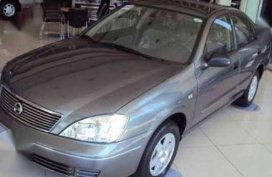 2015 Nissan Sentra AT Gray For Sale