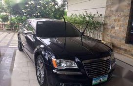 2013 Chrysler 300c V6 AT Black For Sale