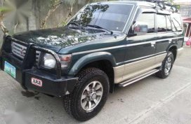 Mitsubiishj Pajero