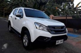 2015 Isuzu Mu-X LS 4x2 White MT For Sale