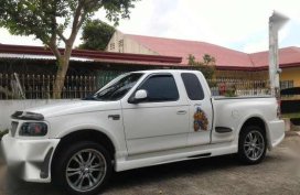 1999 Ford F-150 White AT Truck For Sale